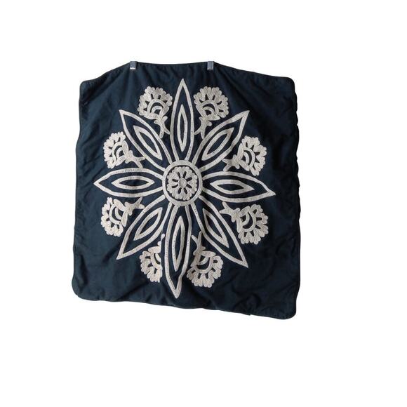 Pottery Barn Black Embroidered Floral Euro Pillow Cover 25x25 Cotton Single - Picture 2 of 11